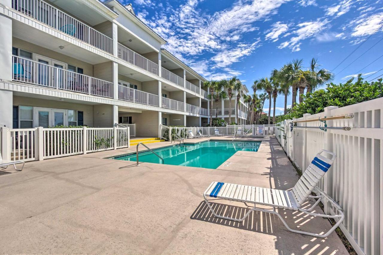 Sunny Emerald Coast Condo With Pool Steps To Beach! Дестин Экстерьер фото